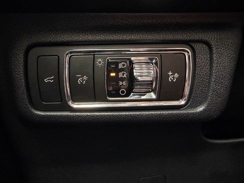 New 2026 Lincoln Corsair Reserve image 24