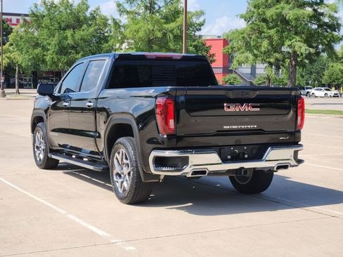 Used 2024 GMC Sierra 1500 SLT AWD/4WD image 7