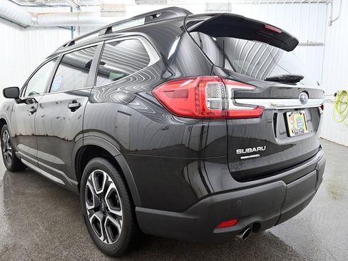 Used 2023 Subaru Ascent Limited image 30