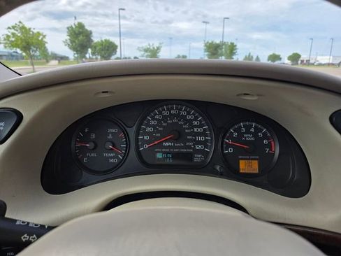 Used 2005 Chevrolet Impala LS w/ Preferred Equipment Group FWD image 24
