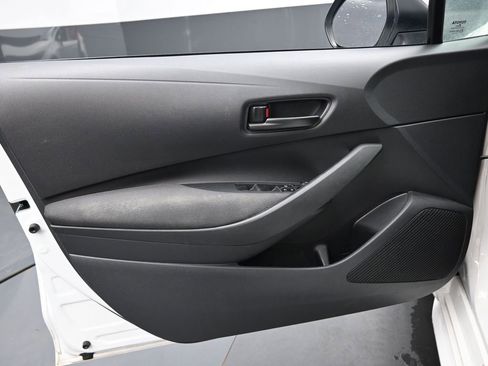 Used 2023 Toyota Corolla LE image 27
