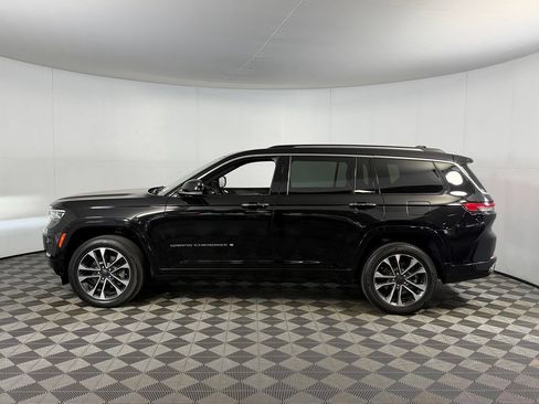 Used 2023 Jeep Grand Cherokee L Overland w/ Trailer Tow Group (B) RWD image 11