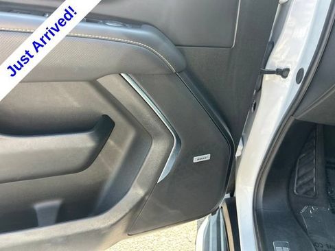 Used 2024 Chevrolet Tahoe Premier RWD image 14