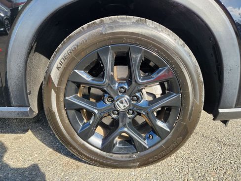 Certified 2025 Honda HR-V Sport image 7