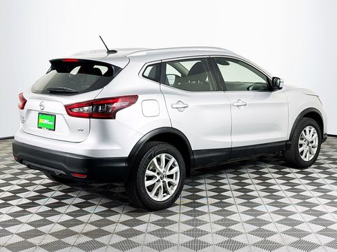 Used 2020 Nissan Rogue Sport SV image 10