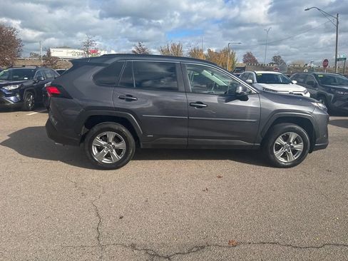 Used 2024 Toyota RAV4 LE image 9