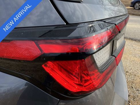 Used 2024 Subaru Impreza 2.0i image 10