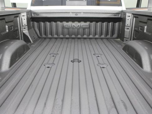 New 2026 GMC Sierra 2500 Denali w/ Denali Reserve Package AWD/4WD image 24