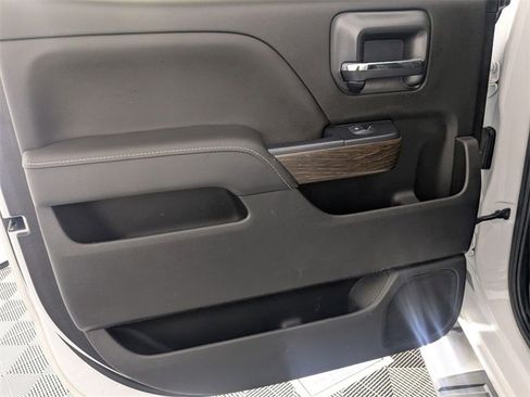 Used 2019 GMC Sierra 2500 Denali w/ Duramax Plus Package image 25