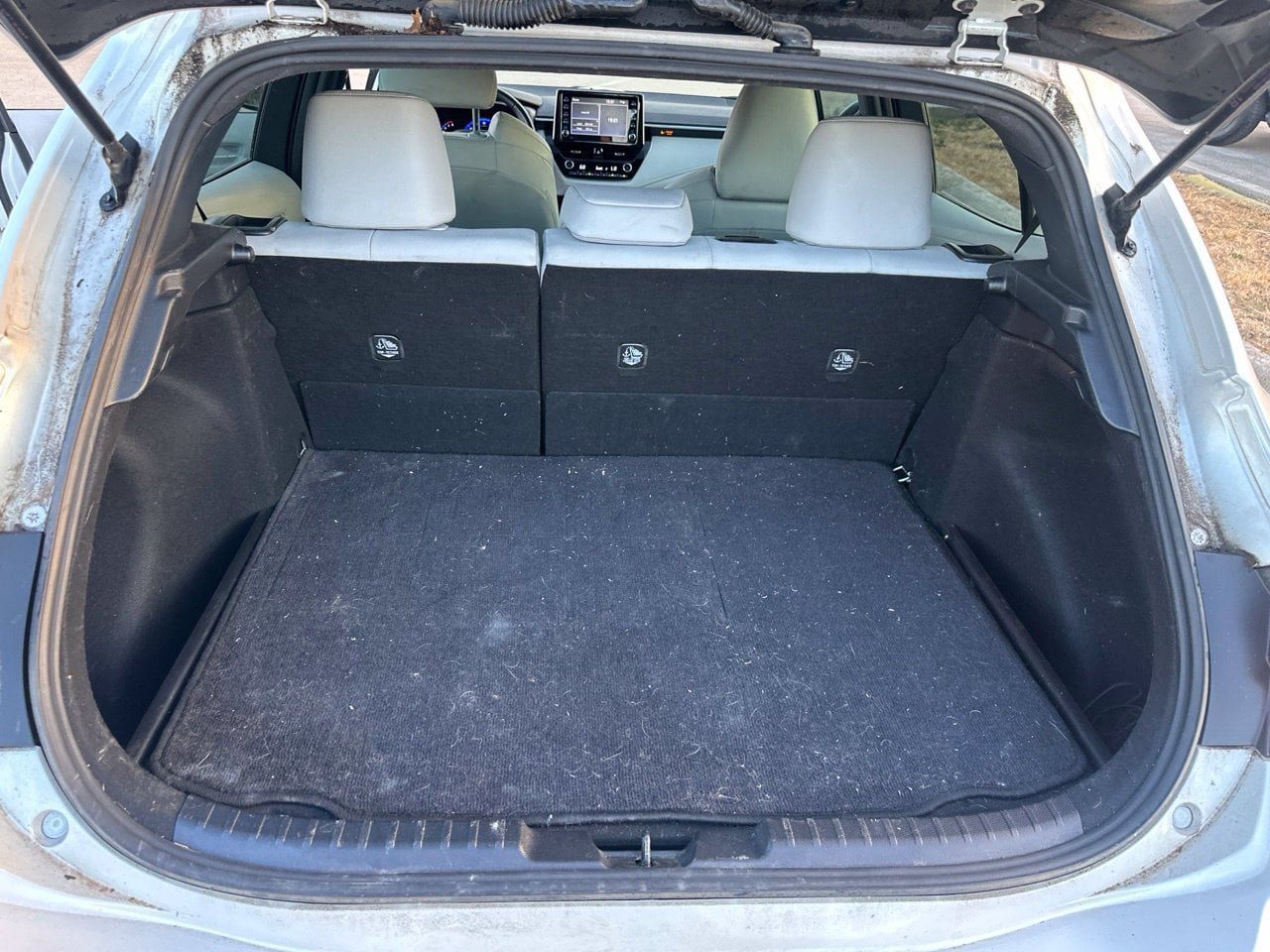 Used 2022 Toyota Corolla XSE FWD image 16