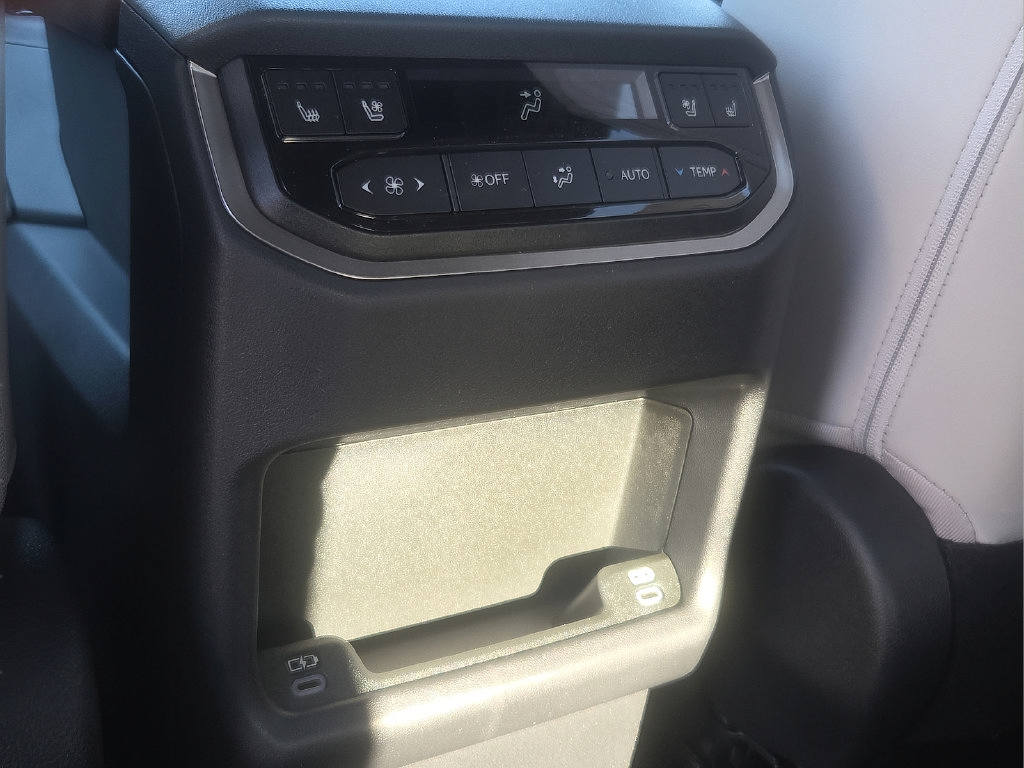 Used 2026 Lexus TX 350 AWD w/ Technology Package image 13