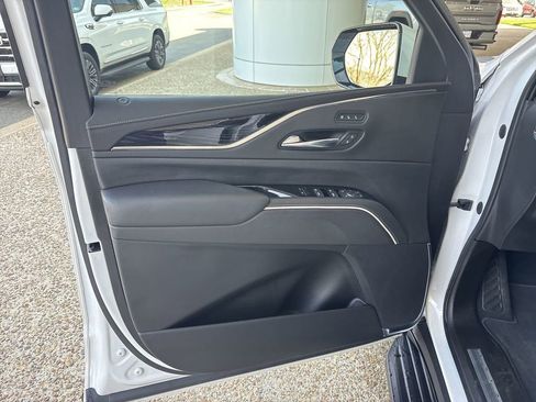 Certified 2021 Cadillac Escalade Sport image 22