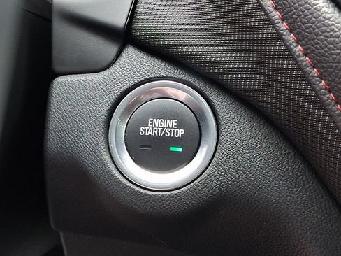 Used 2024 Chevrolet Equinox RS FWD image 20