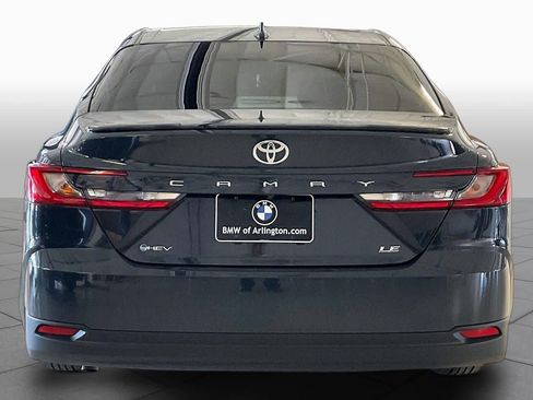 Used 2026 Toyota Camry LE w/ Convenience Package FWD image 4