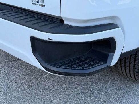 Certified 2024 Chevrolet Silverado 1500 RST AWD/4WD image 15