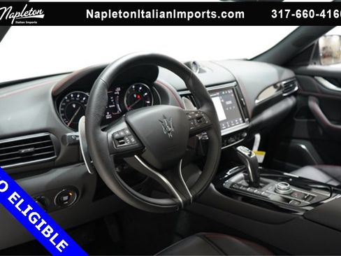 Used 2024 Maserati Levante GT Ultima image 15
