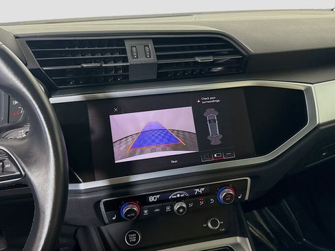 Used 2021 Audi Q3 2.0T Premium w/ Convenience Package image 18