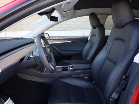 Used 2023 Tesla Model Y Long Range AWD/4WD image 13