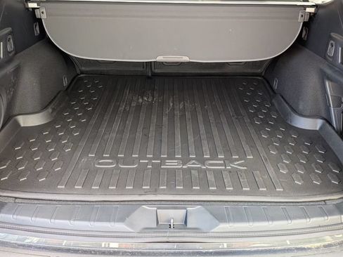 Used 2024 Subaru Outback Touring XT AWD/4WD image 33