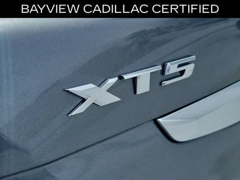 Certified 2022 Cadillac XT5 Premium Luxury AWD/4WD image 13