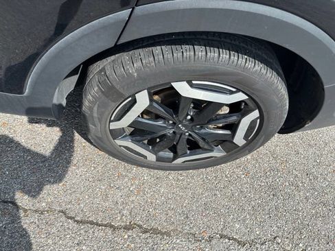 Used 2025 Kia Telluride S AWD/4WD image 72