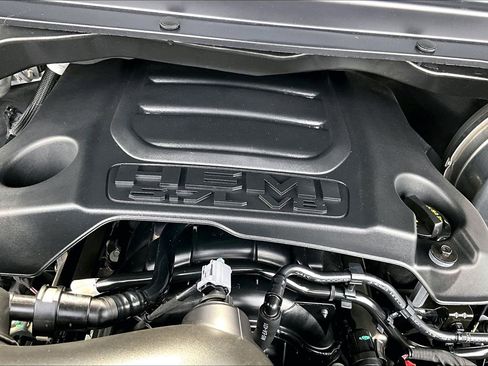 Used 2022 RAM 1500 Big Horn RWD image 32