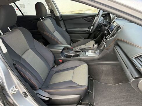 Used 2022 Subaru Crosstrek 2.0i Premium w/ Moonroof Package image 26