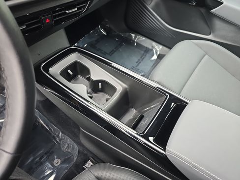 Certified 2025 Volkswagen ID.4 Pro S Plus AWD/4WD image 27