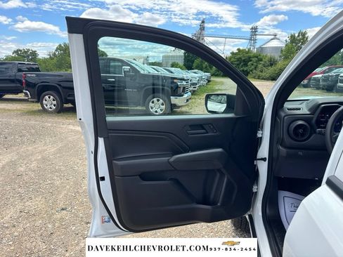Used 2026 Chevrolet Colorado W/T AWD/4WD image 50