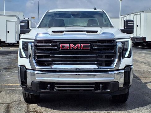 New 2025 GMC Sierra 2500 Pro w/ Convenience Package image 6