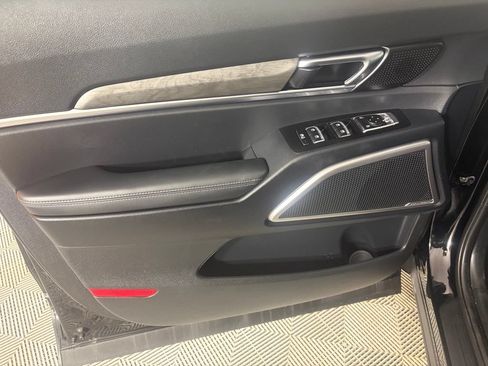 Used 2024 Kia Telluride EX X-Line AWD/4WD image 10