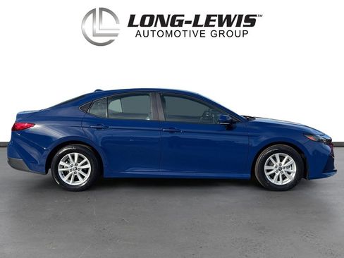 Used 2025 Toyota Camry XSE image 8