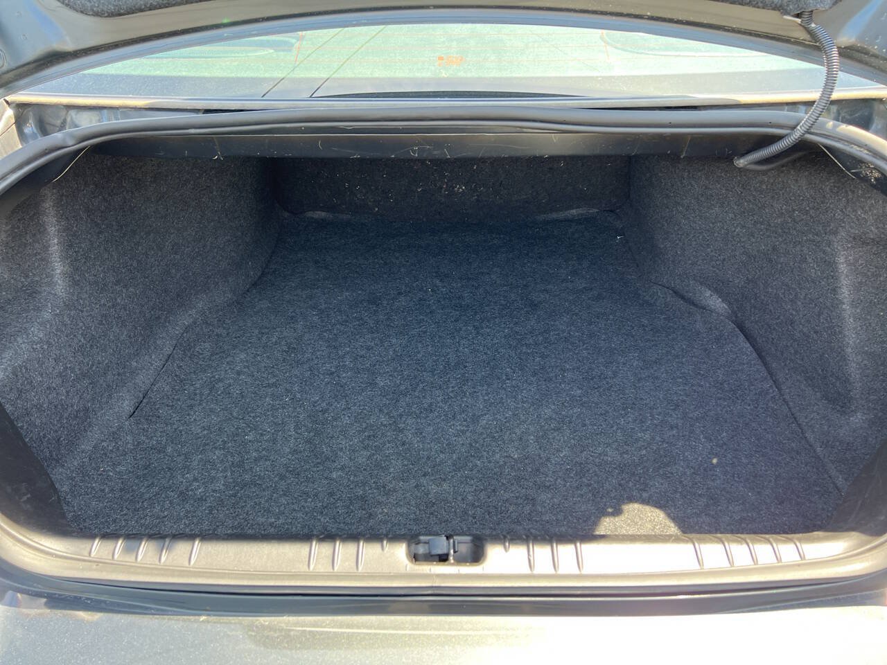 Used 2014 Chevrolet Impala LT w/ LT Sunroof Package FWD image 12