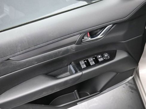 New 2025 MAZDA CX-5 AWD 2.5 S w/ Preferred Package image 13