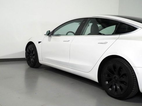 Used 2020 Tesla Model 3 Standard Range Plus image 45