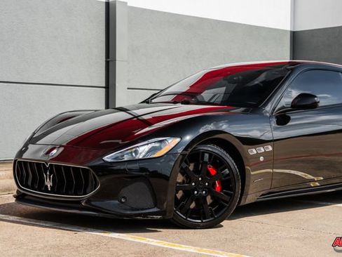 Used 2018 Maserati GranTurismo Sport RWD image 31