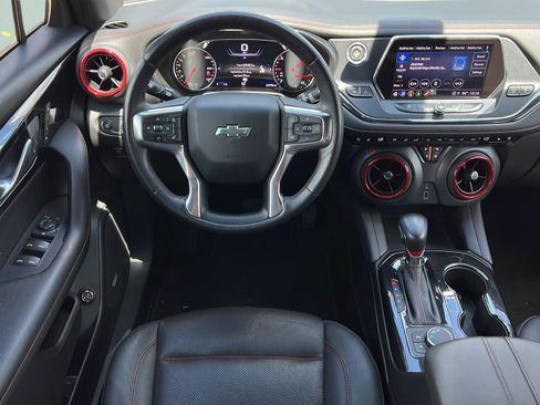 Used 2022 Chevrolet Blazer RS w/ Enhanced Convenience Package FWD image 15