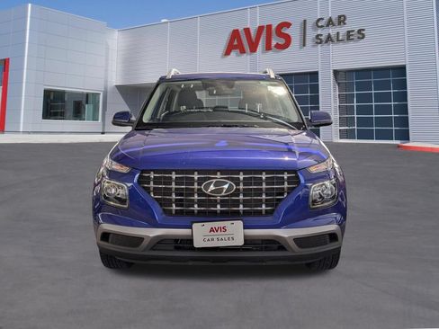 Used 2025 Hyundai Venue SEL FWD image 10