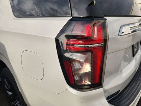 Used 2023 Chevrolet Tahoe Premier AWD/4WD image 6