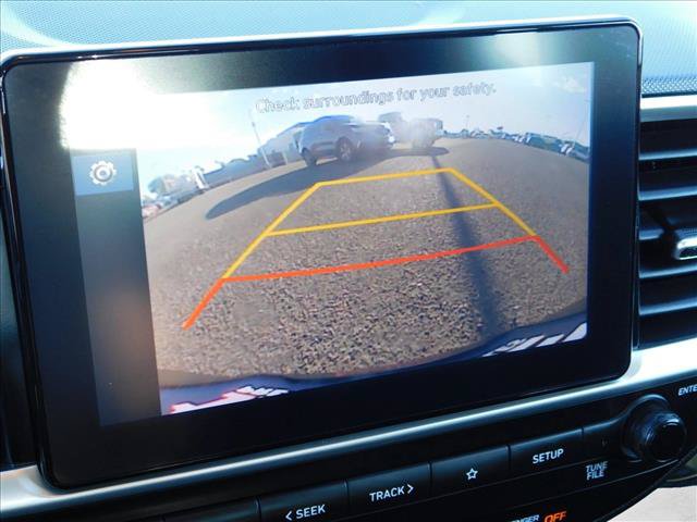 Used 2024 Hyundai Venue SEL FWD image 20