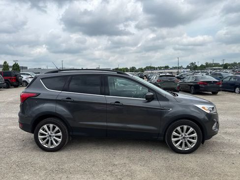 Used 2019 Ford Escape SEL AWD/4WD image 9