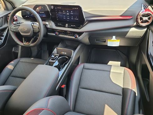 New 2026 Chevrolet Equinox RS w/ LPO, Floor Liner Package image 32