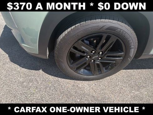 Used 2025 Chevrolet Trax ACTIV w/ Sunroof Package FWD image 9
