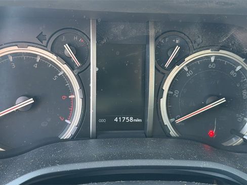 Used 2023 Toyota 4Runner Limited image 16