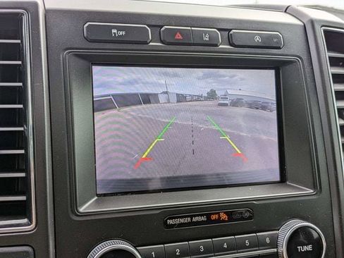 Used 2020 Ford Expedition Limited w/ Equipment Group 301A RWD image 23