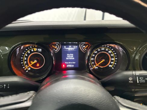 Used 2022 Jeep Gladiator Sport AWD/4WD image 26