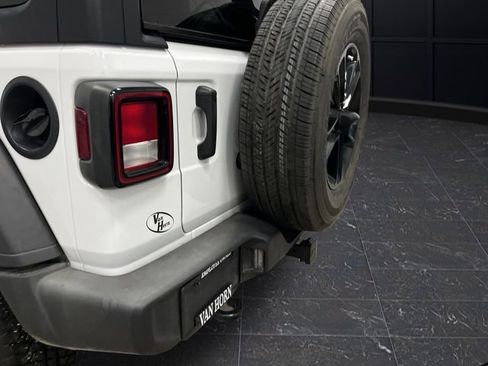 Used 2021 Jeep Wrangler Unlimited Sport image 31