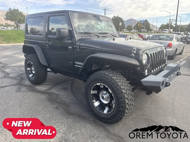 Used 2015 Jeep Wrangler Sport w/ Connectivity Group AWD/4WD image 1