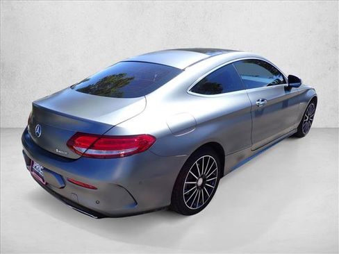Used 2017 Mercedes-Benz C 300 4MATIC Coupe image 4