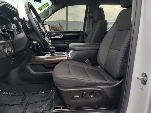 Used 2024 Chevrolet Silverado 1500 LT w/ Safety Package RWD image 18
